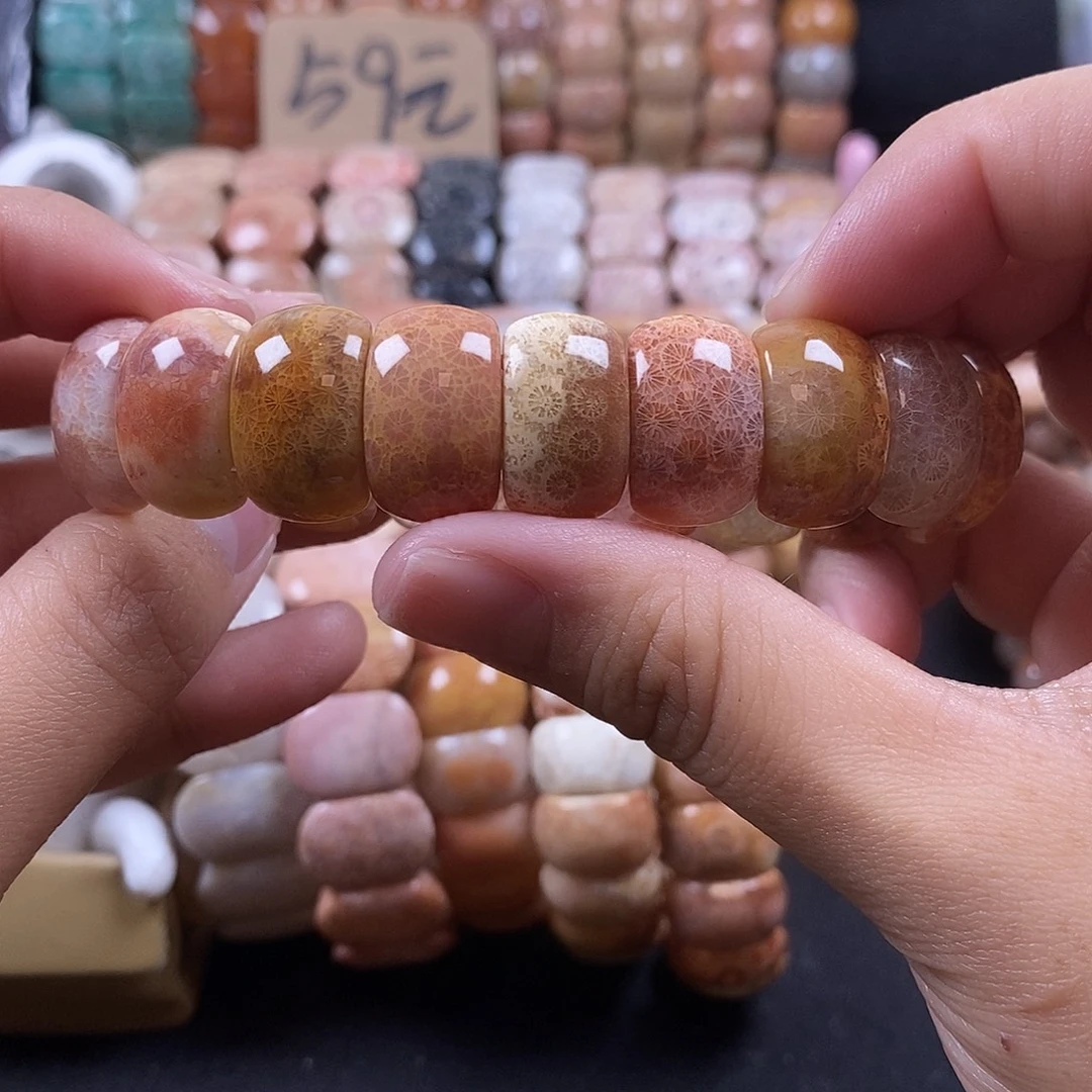 硅化珊瑚（珊瑚玉）未镶嵌手牌 上新  蕾丝 12号