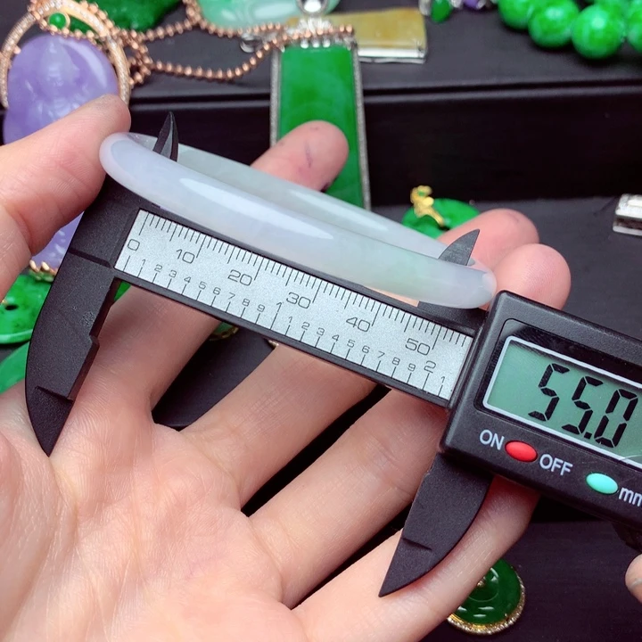 翡翠未镶嵌手镯手镯