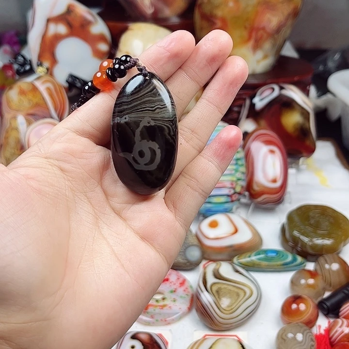 玛瑙/玉髓未镶嵌耳饰