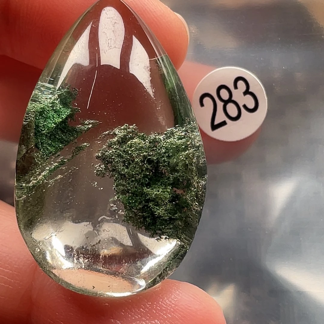 淡***笑水晶吊坠(不含链)未镶嵌