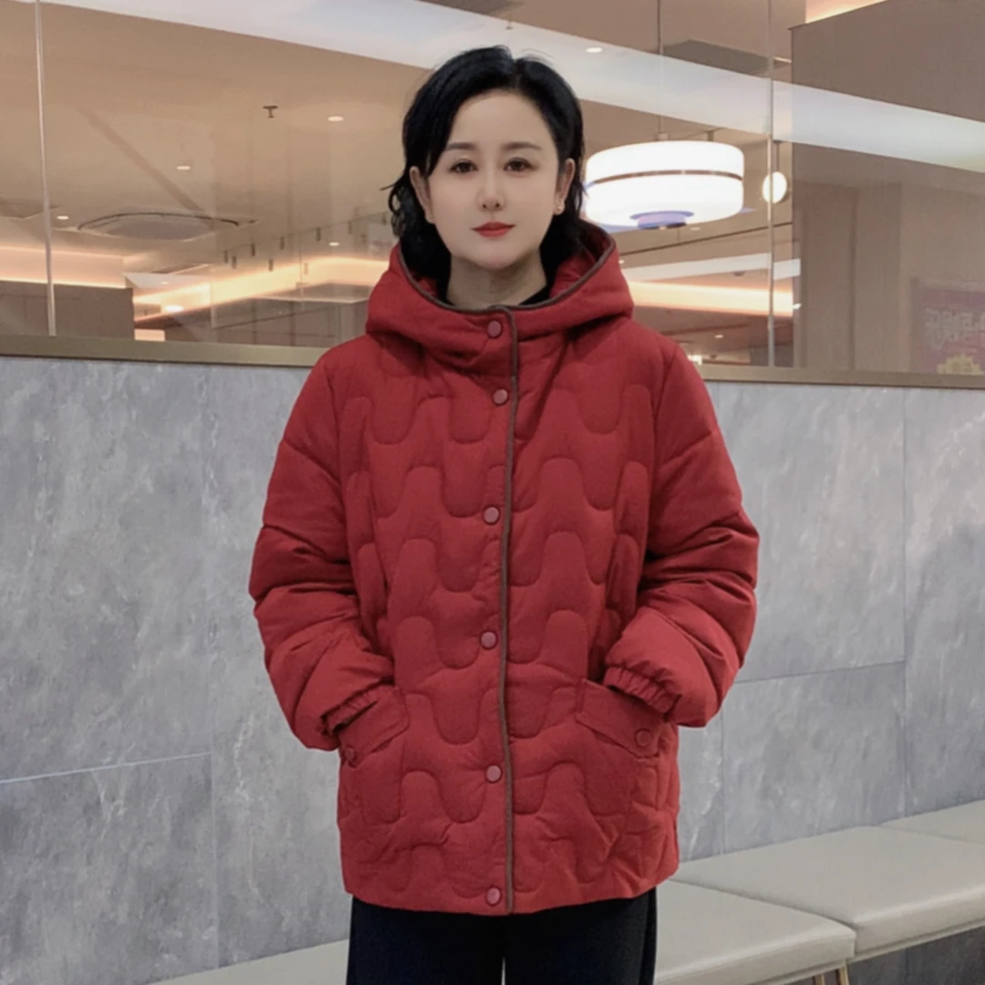 秋冬新款休闲连帽保暖加肥加大纯色简约大码中老年妈妈装