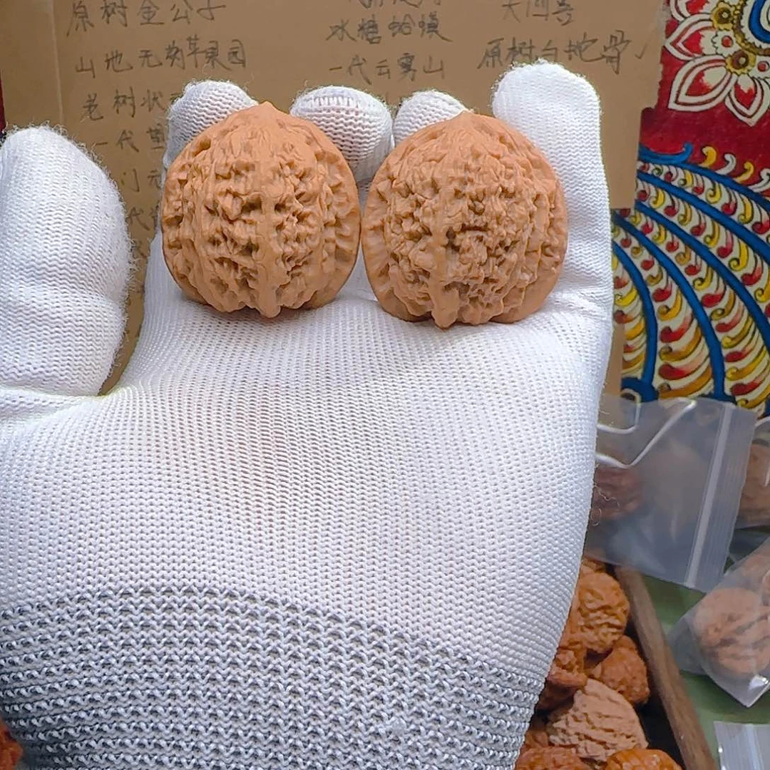 吊坠文玩核桃山一代蚂蚁沟