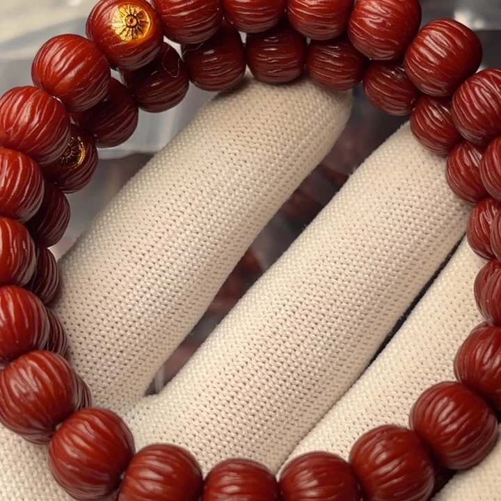 军***哥猴头核桃手串平顺