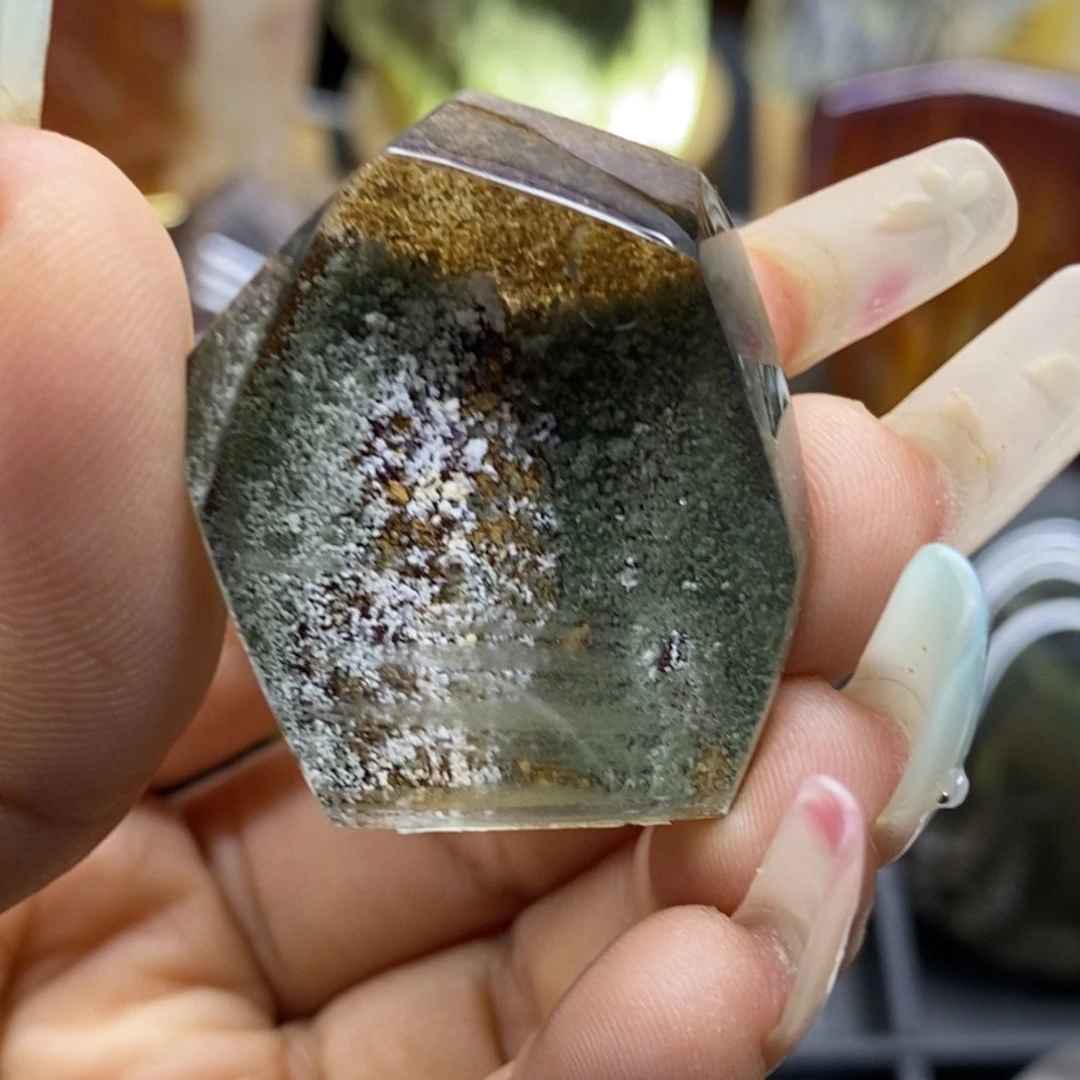 未镶嵌珠宝半成品水晶