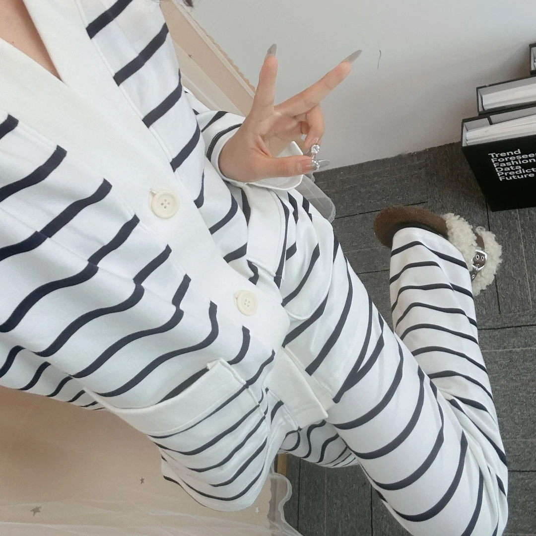 春秋款横条高含棉量舒适V领可外穿超级舒适家居服套装