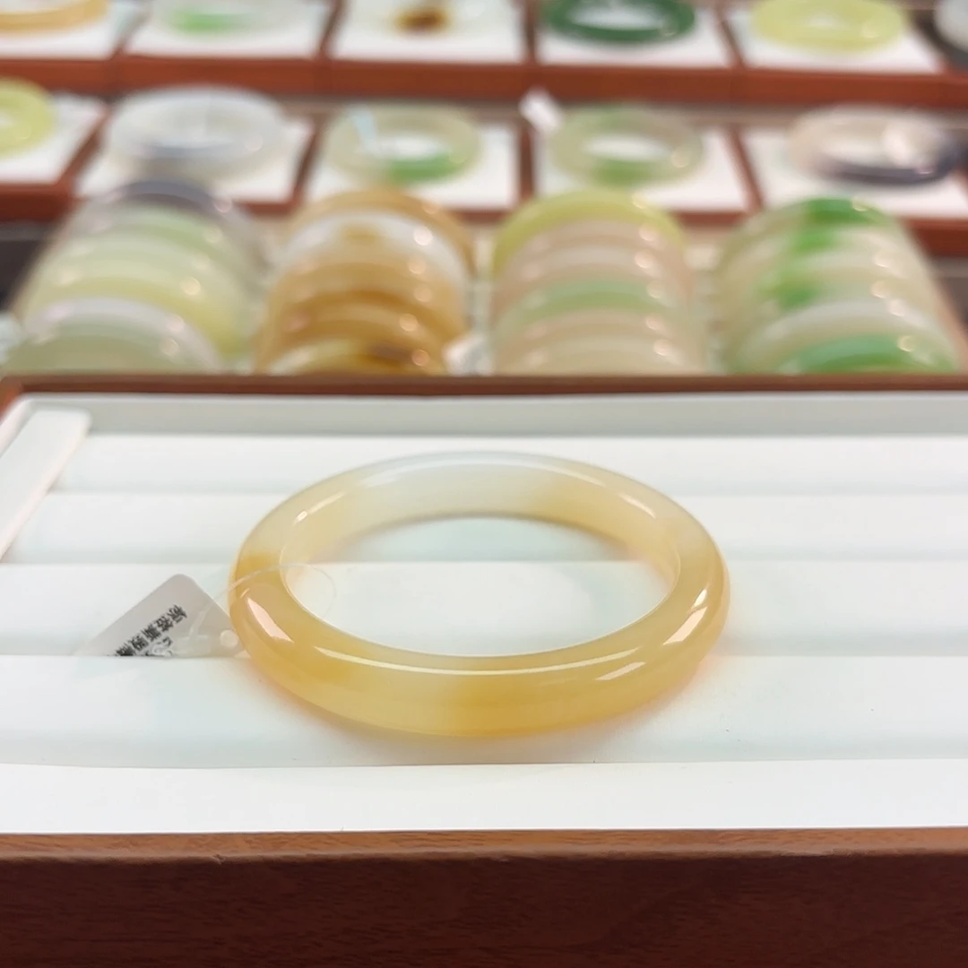 和田玉未镶嵌手镯【且末金糖➕浅黄糖色 强推】