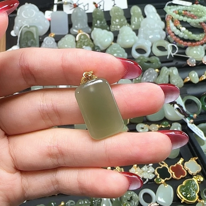 和田玉银S925镶嵌颈饰