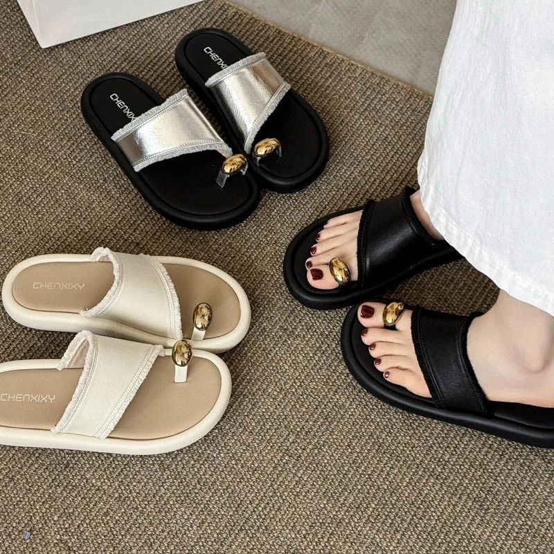 休闲套趾拖鞋女夏外穿2025年新款百搭软底舒适不累脚踩屎感一字拖