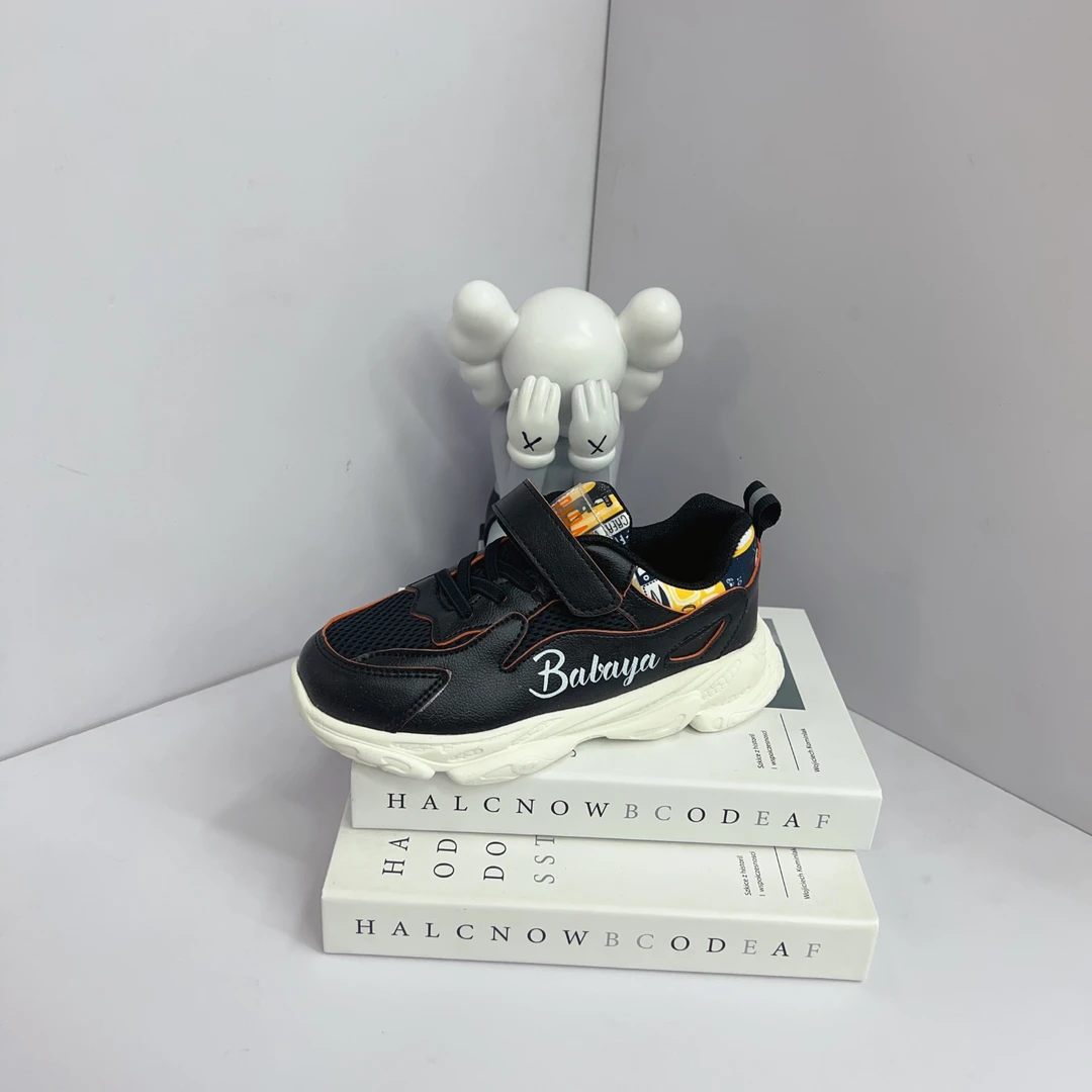 9528儿童时尚防滑网面鞋子套楦女耐磨男运动鞋