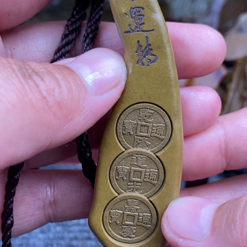 【闪购商品】原石雕刻手把件