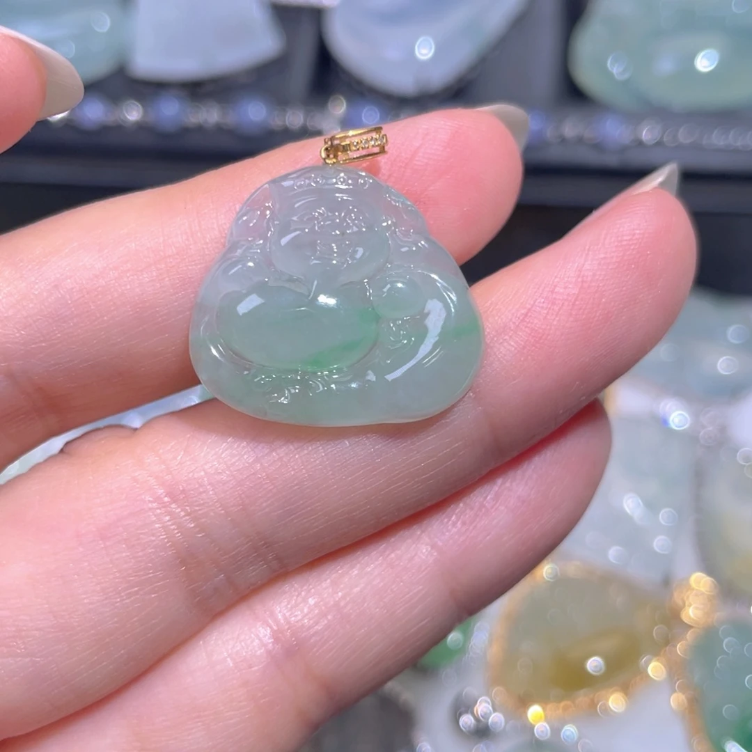 颈饰18K金镶嵌翡翠翡翠