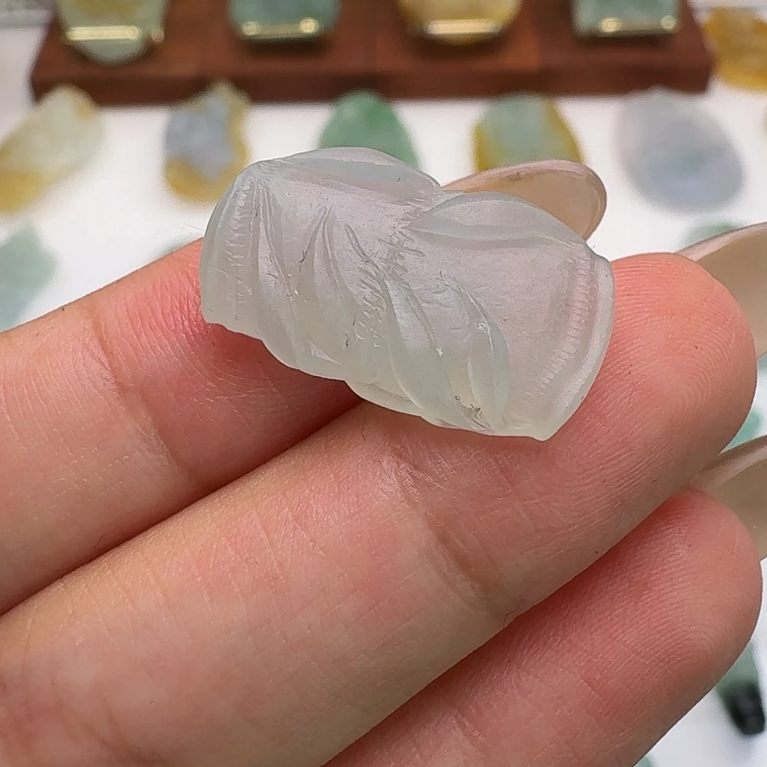 定制翡翠未镶嵌毛货