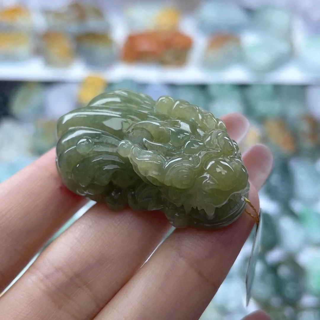 颈饰未镶嵌翡翠貔貅6