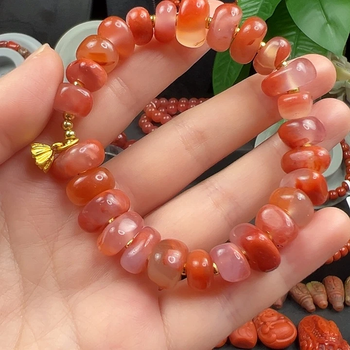 南红玛瑙未镶嵌手串              南红藏扣手串10-13m