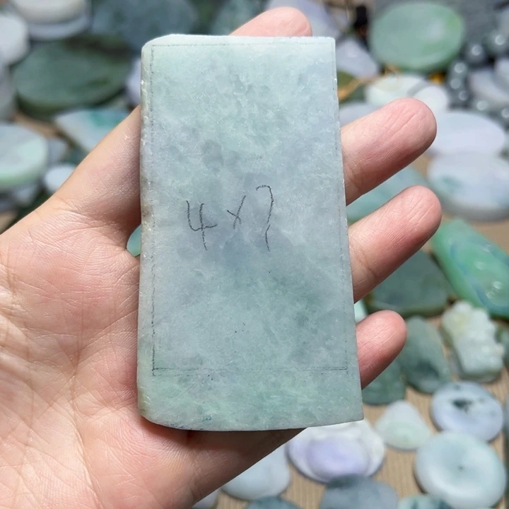 定制翡翠未镶嵌A货