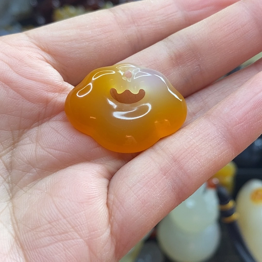 玛瑙/玉髓未镶嵌吊坠