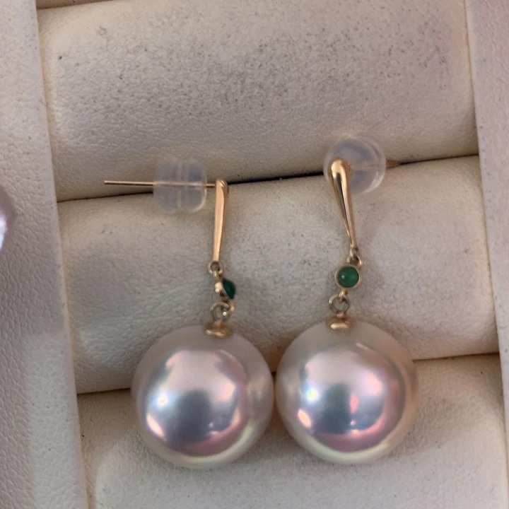 耳饰拼合珍珠（马贝珠）18K金镶嵌