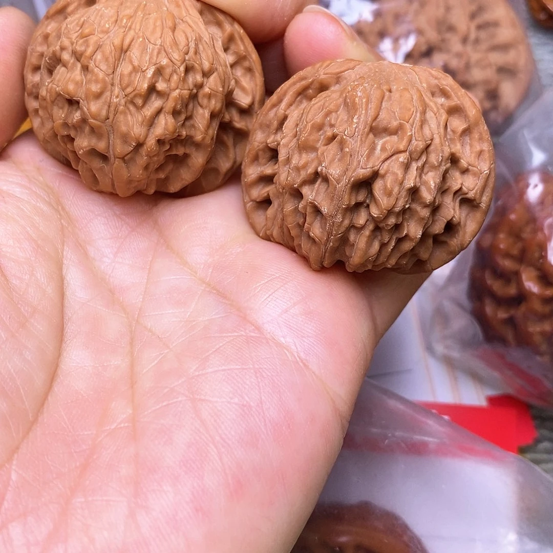 木质类磨盘38。