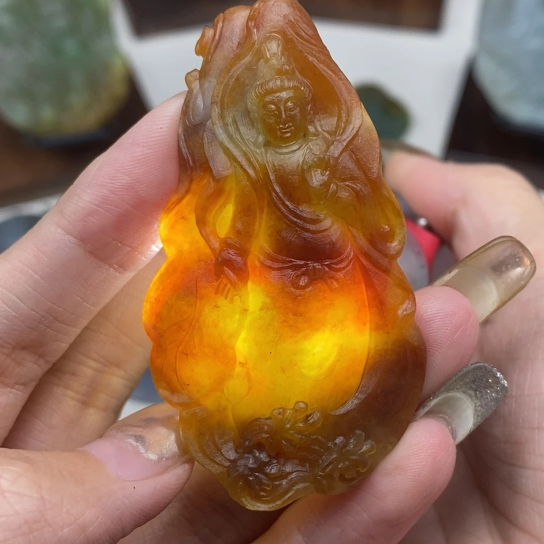 定制翡翠未镶嵌观音
