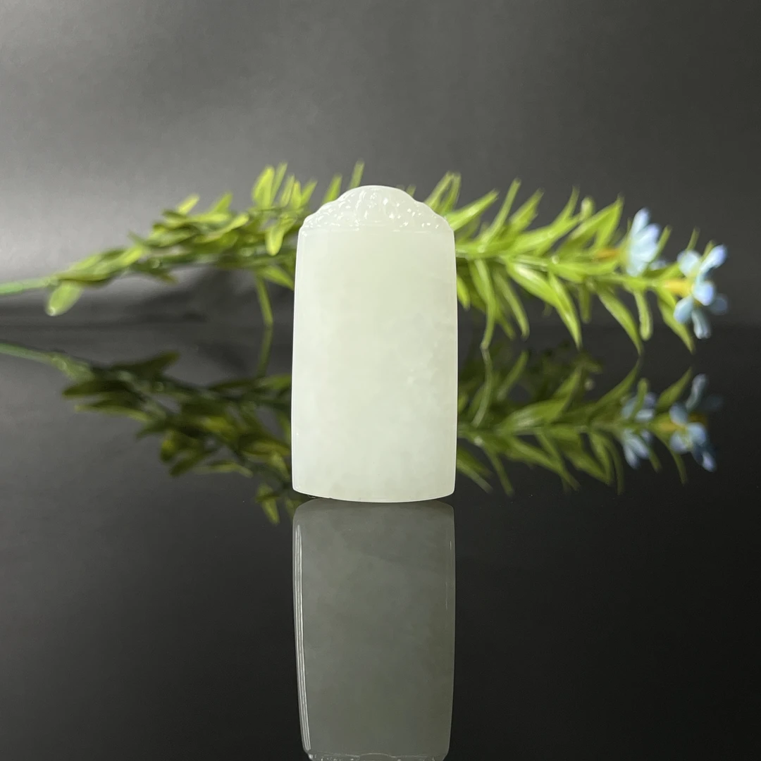 1223GC8869和田玉挂件