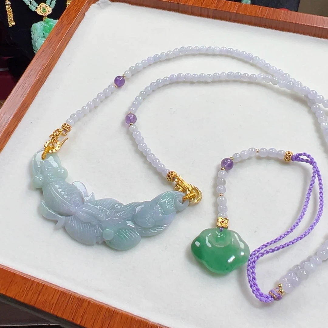 翡翠未镶嵌毛衣链莫兰迪