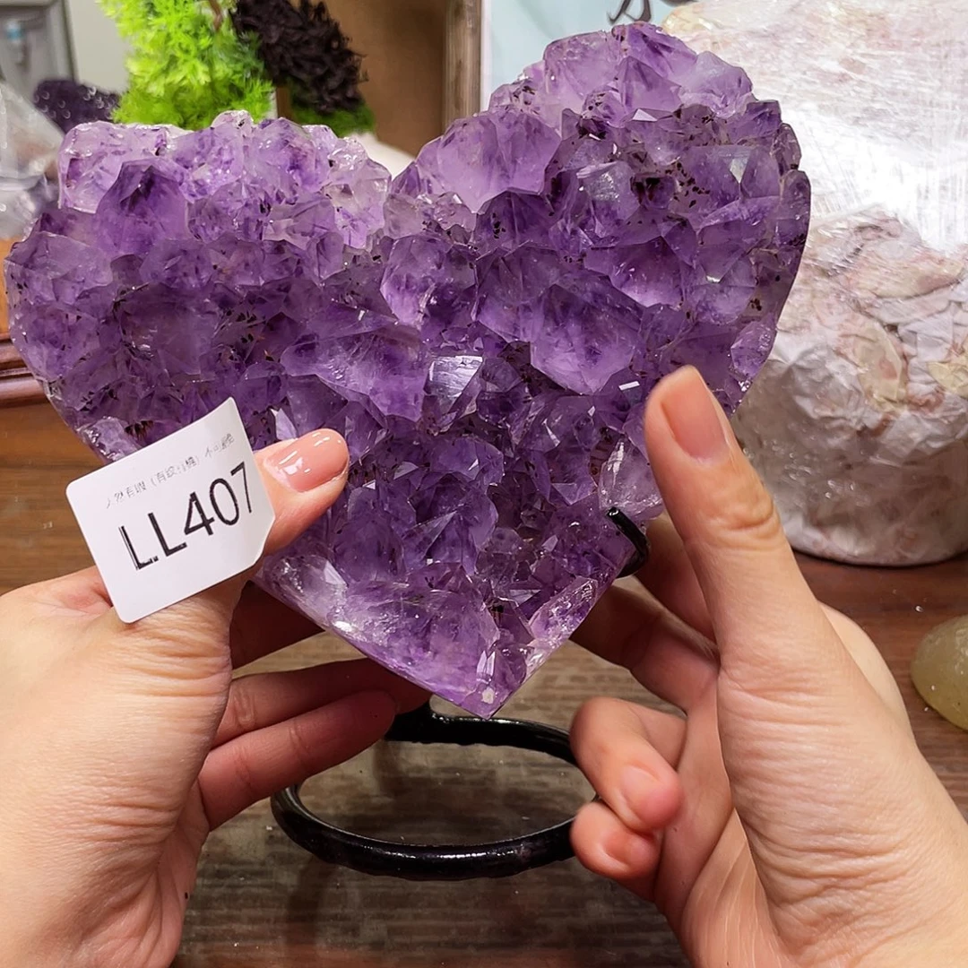 未镶嵌水晶大型摆件（非配饰）