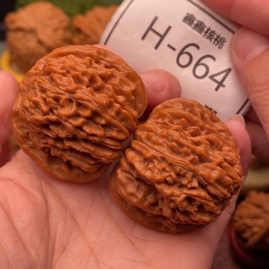 桃核把件汗高楼41……