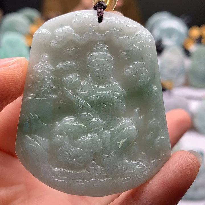 翡翠未镶嵌颈饰文殊菩萨福利