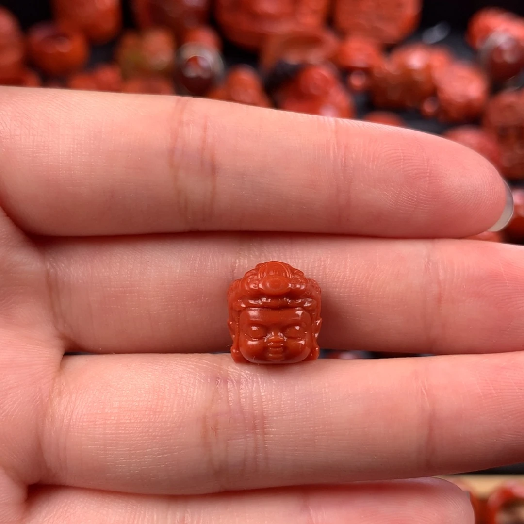 未镶嵌黄财神11.6mm南红玛瑙