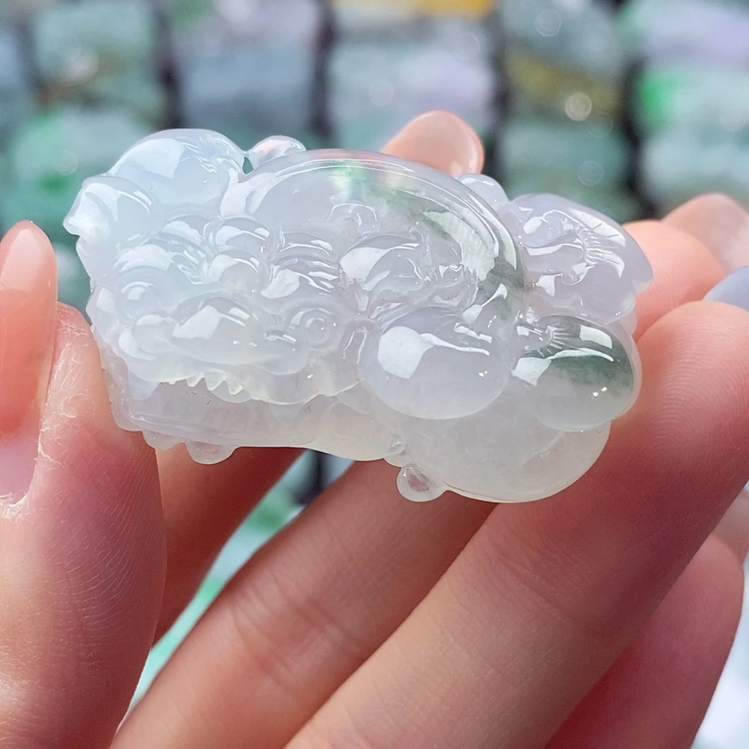 颈饰未镶嵌翡翠天然