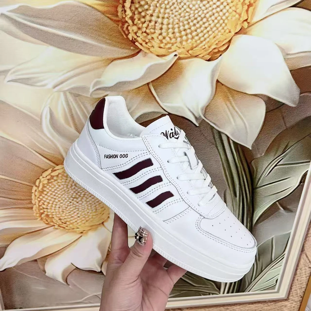 24002   新款时尚百搭小白鞋系带休闲鞋