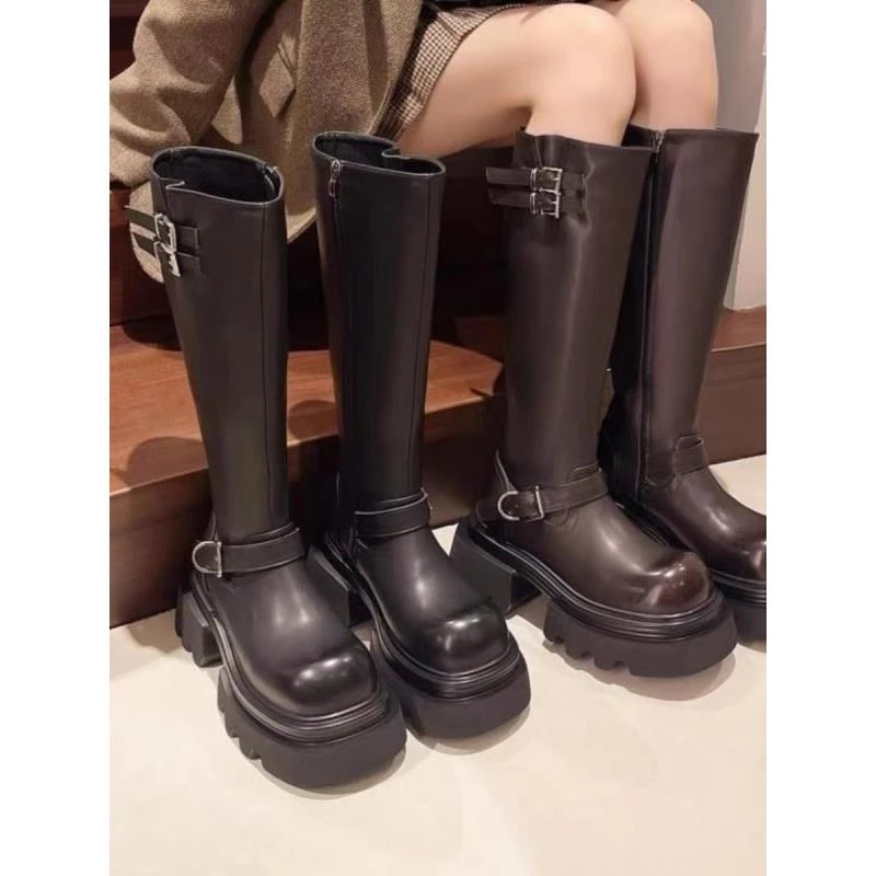 突破枷锁.高奢时尚百搭马丁靴 891955