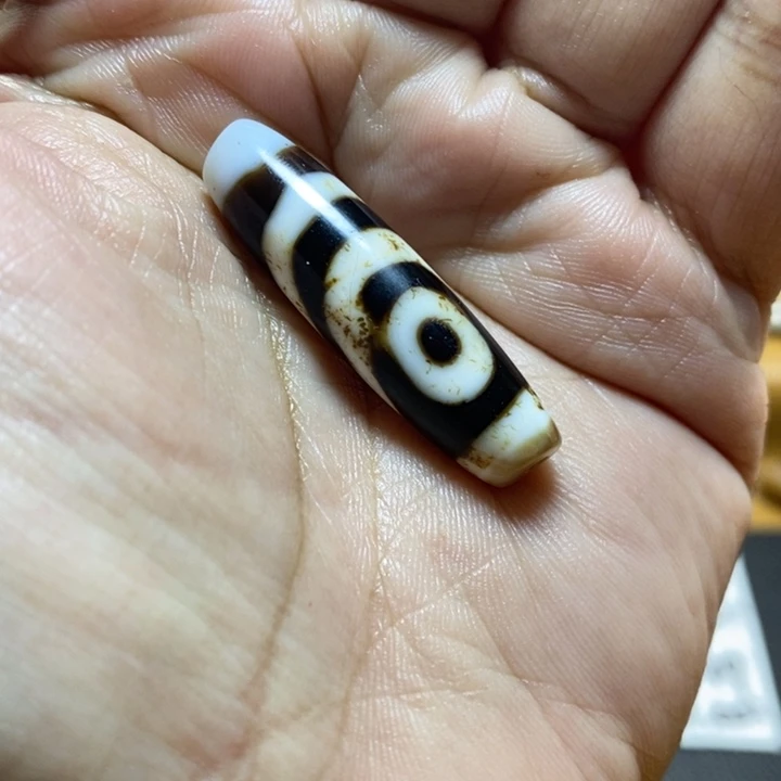 玛瑙/玉髓颈饰未镶嵌彩虹二