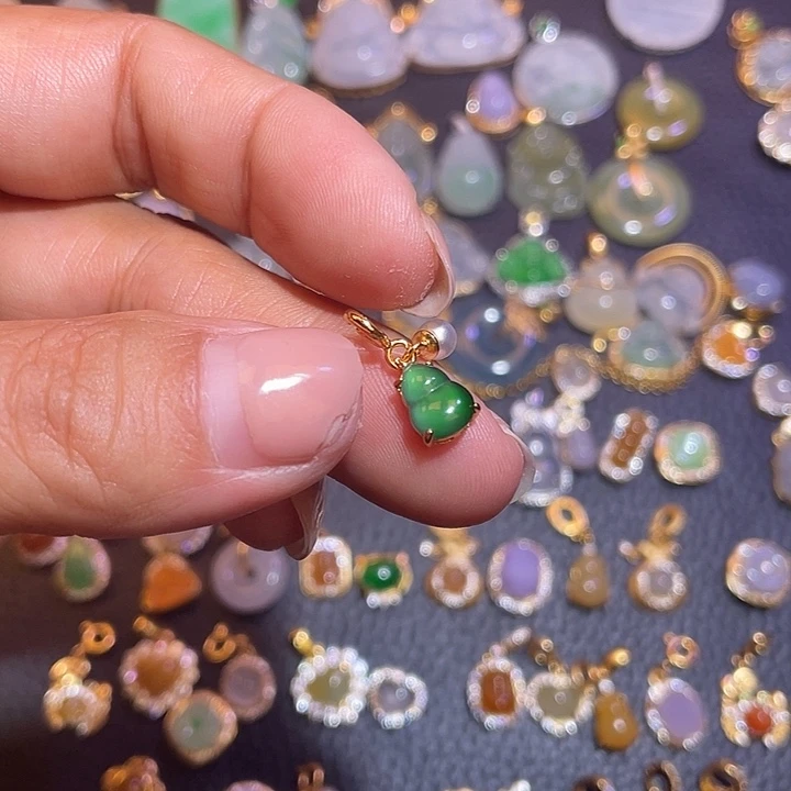 翡翠银S925镶嵌颈饰