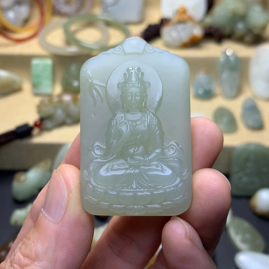 颈饰未镶嵌和田玉