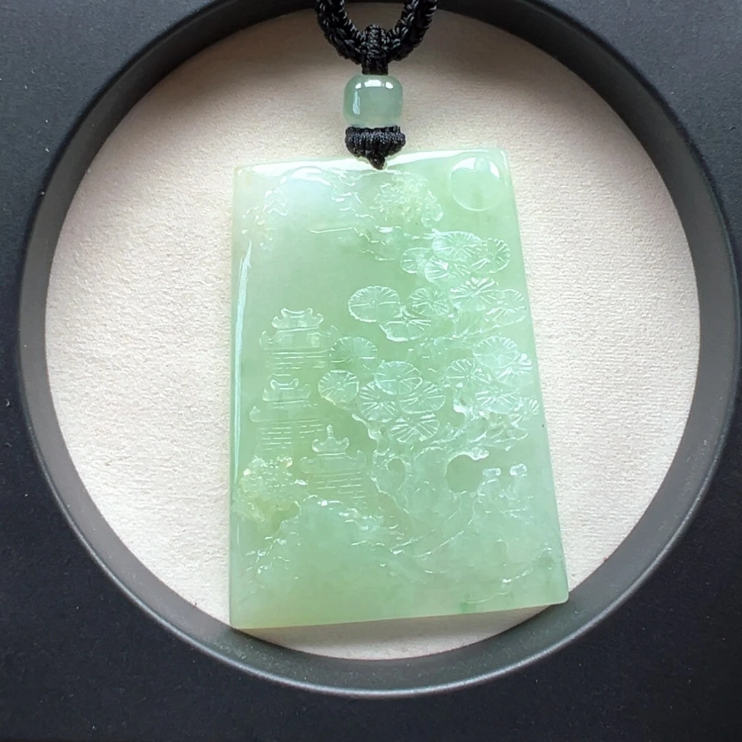 颈饰未镶嵌翡翠山水