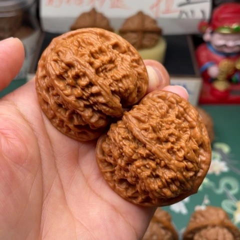 【闪购商品】文玩核桃吊坠43蚂蚁沟