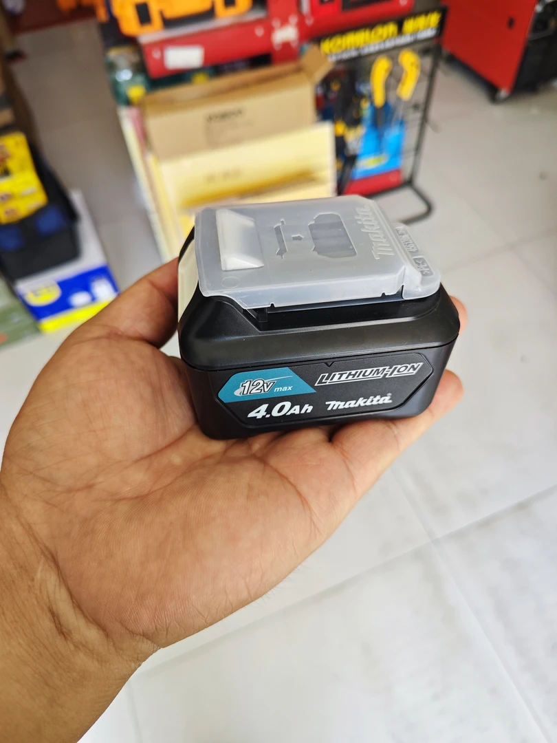 牧田12V4.0原厂电池   2021年生产