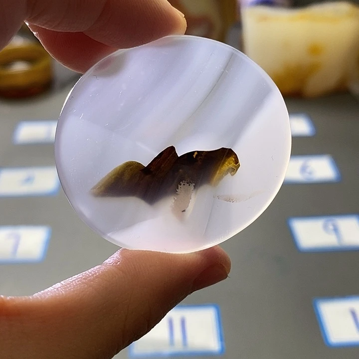 玛瑙/玉髓未镶嵌珠宝半成品