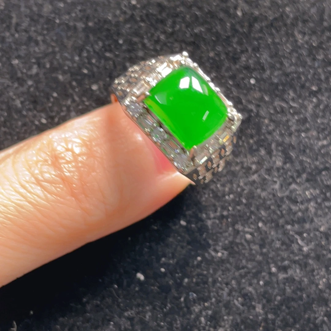 银S925镶嵌戒指翡翠