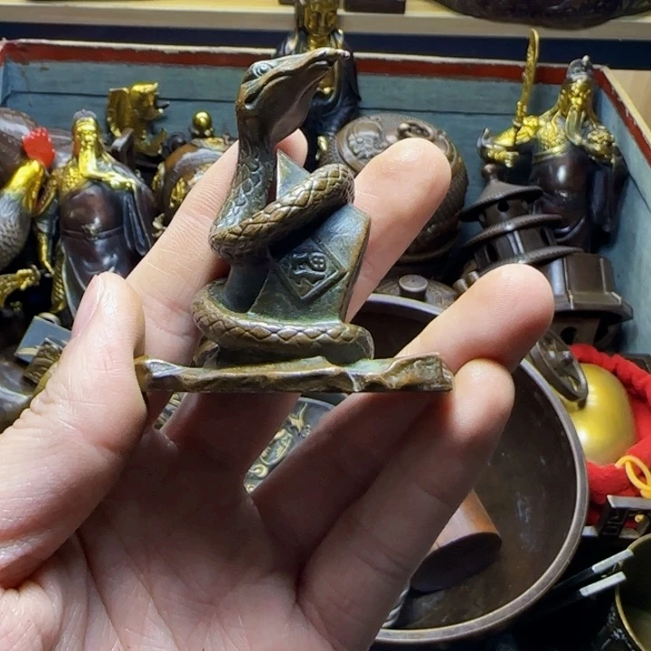 铜器把玩摆件链接