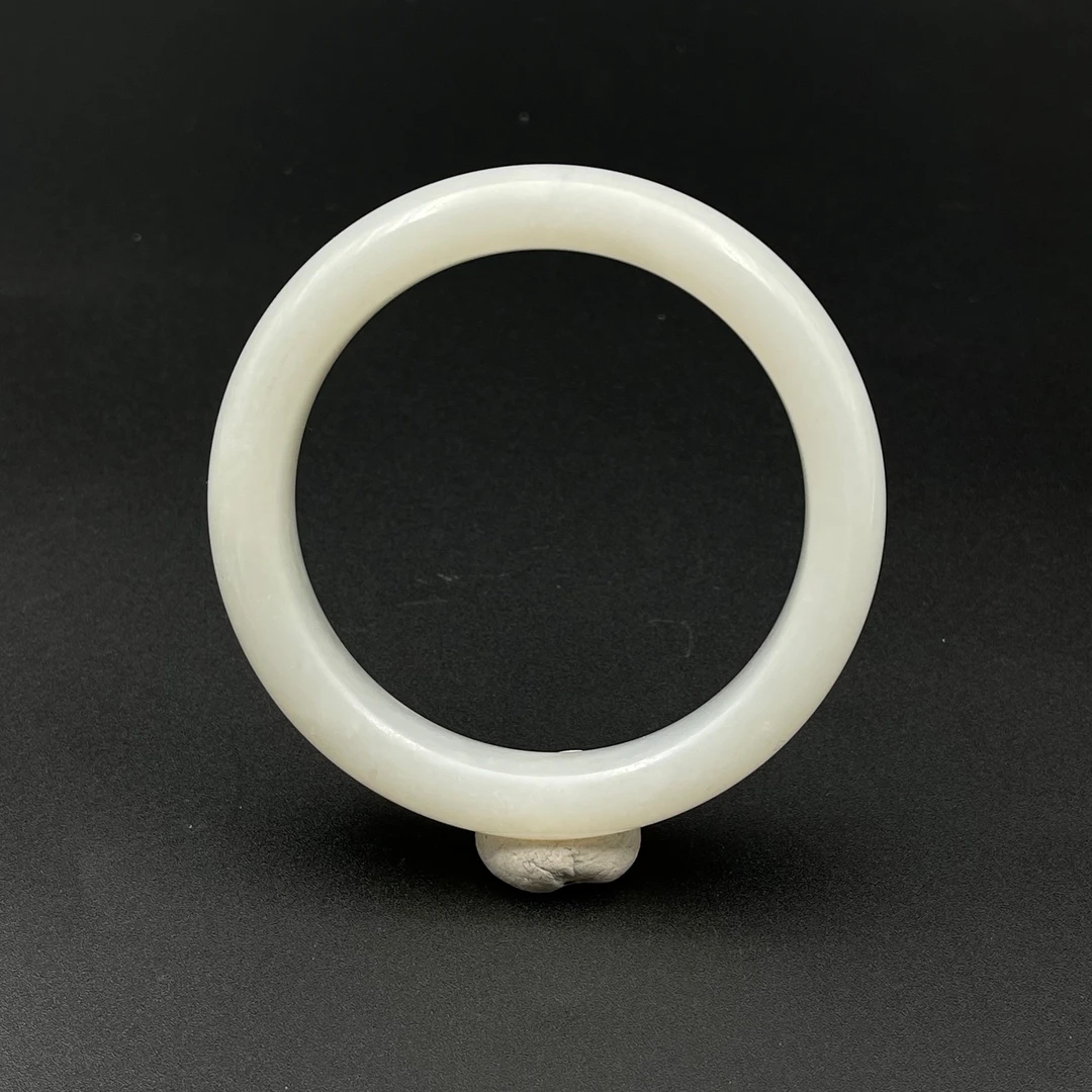 LOT.10和田白玉手镯/589198