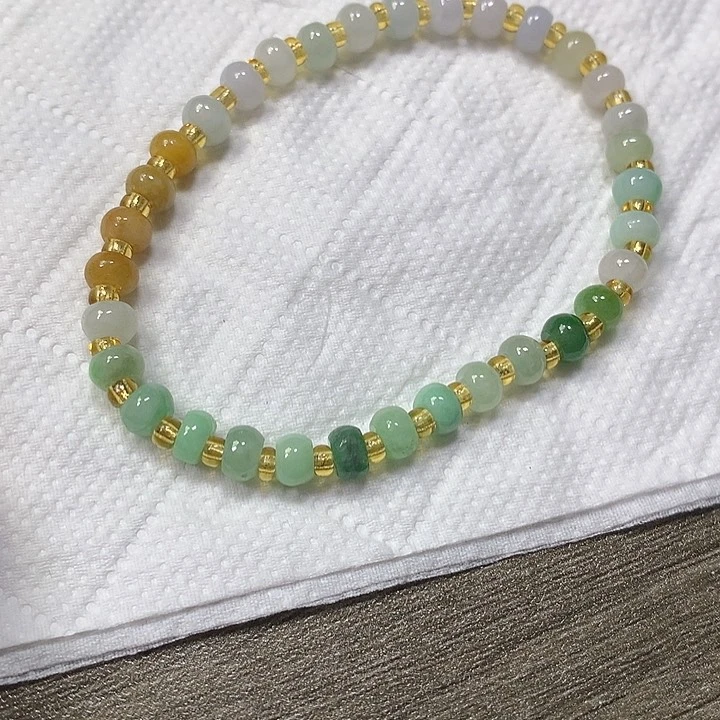 翡翠未镶嵌颈饰配珠不测