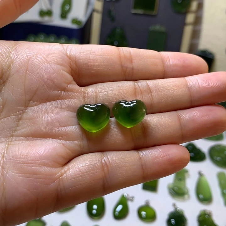 岫玉银S925镶嵌耳钉耳钉