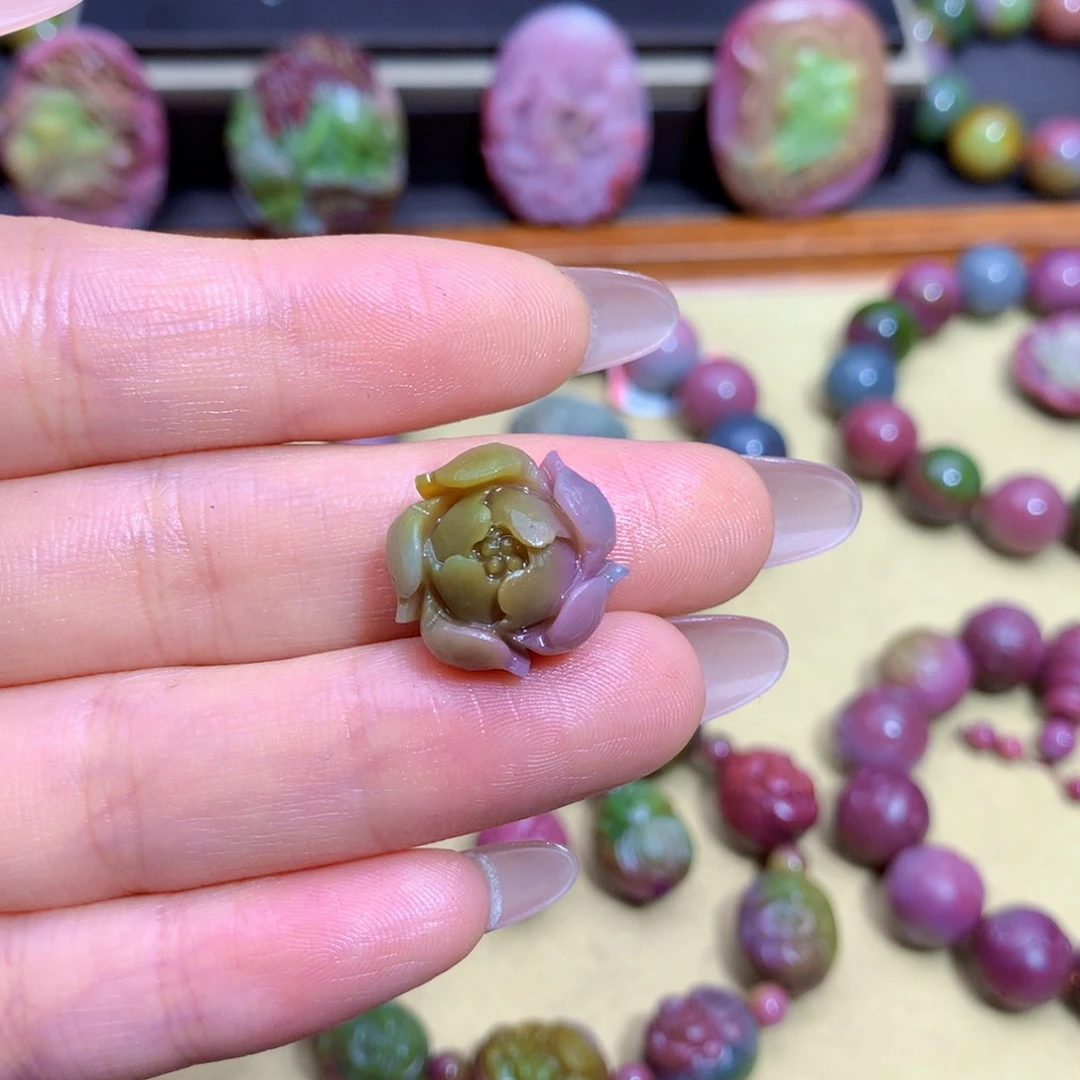 挂件玛瑙未镶嵌盐源