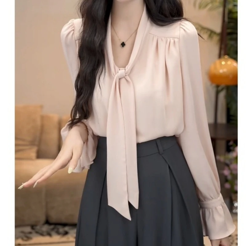 【云栖竹径】2025秋季新款气质粉色洋气休闲绑带衬衫LK2505643