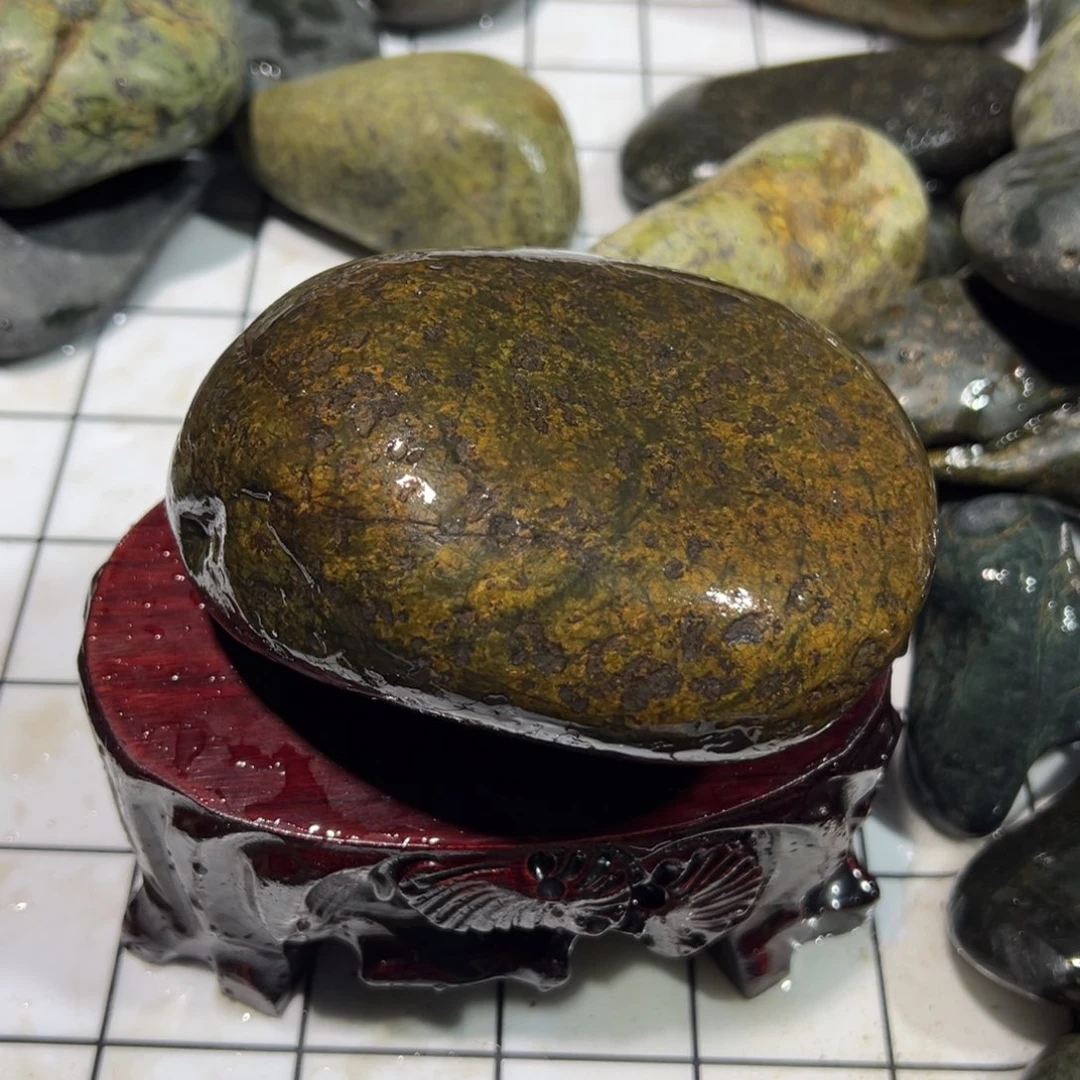 未镶嵌蛇纹石玉西藏藏玉药王石文**桃