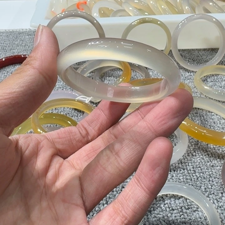 玛瑙/玉髓手镯未镶嵌02