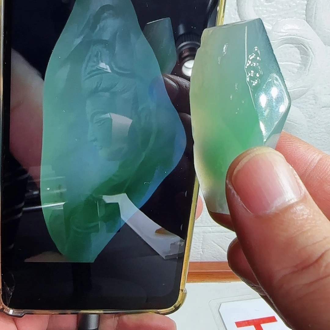 定制翡翠未镶嵌翡翠包工