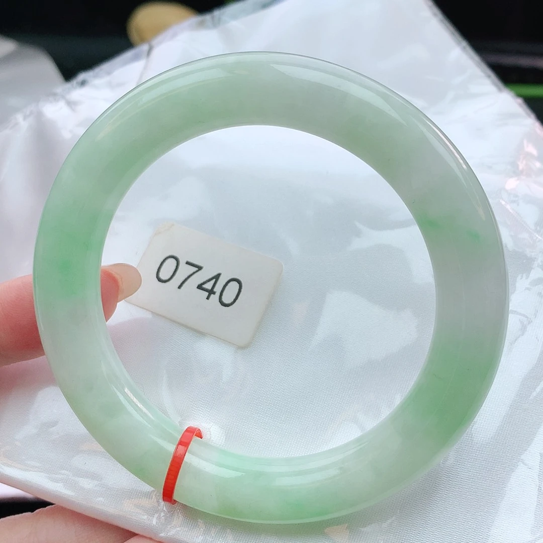 翡翠手镯未镶嵌59圆条880740